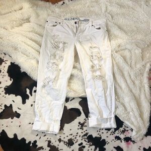 Distressed White Boyfriend Jeans
